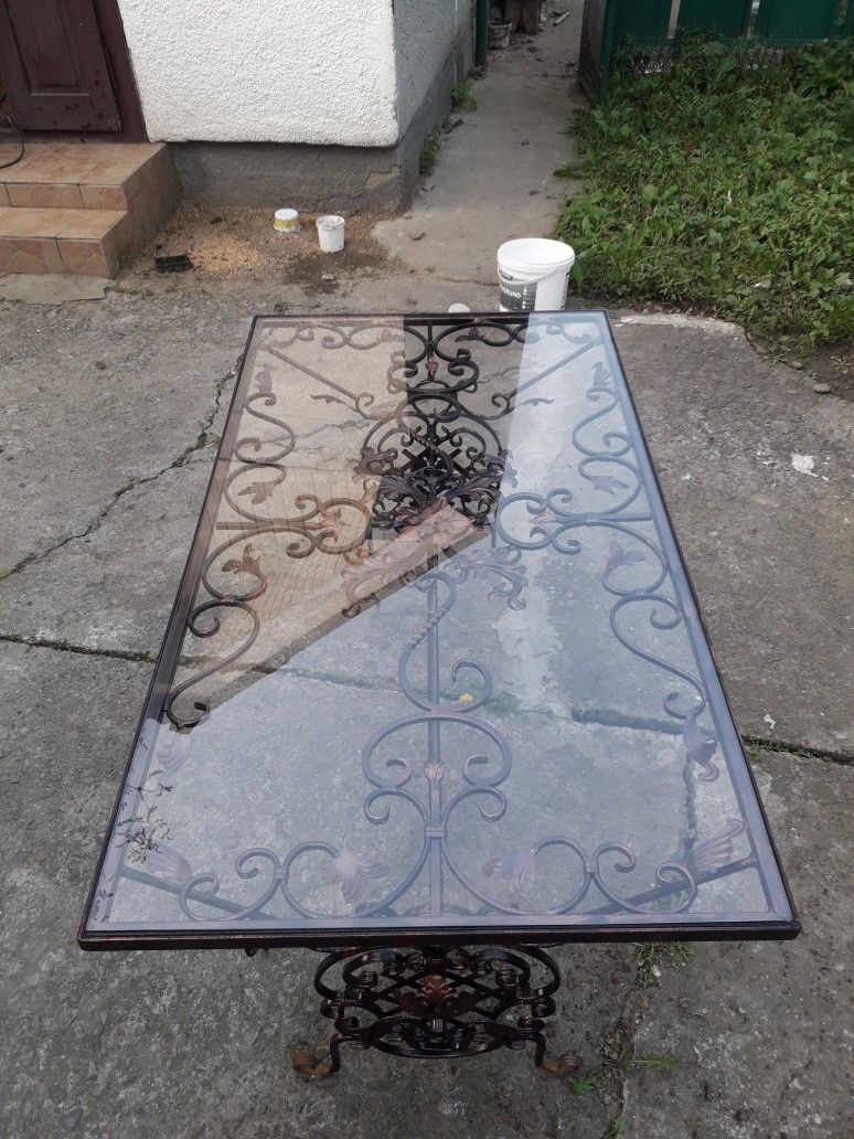 Endüstriyel tarz masa modeli MAS-004