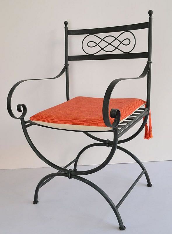 Demir sandalye modelleri